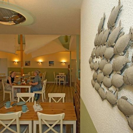 F-1010 Strandhaus Moenchgut Bed&Breakfast Dz 27 Terrasse, Strandnah, Inkl Fruehstueck Lobbe Ngoại thất bức ảnh